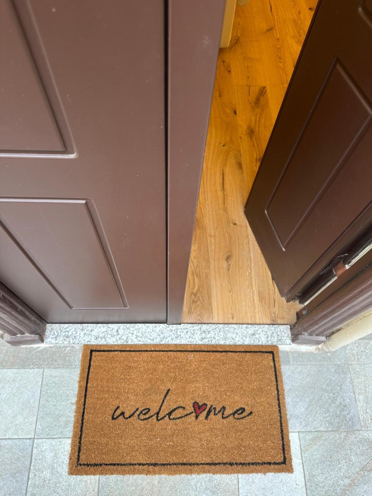 Private With Wi-fi Near Duomo Atena