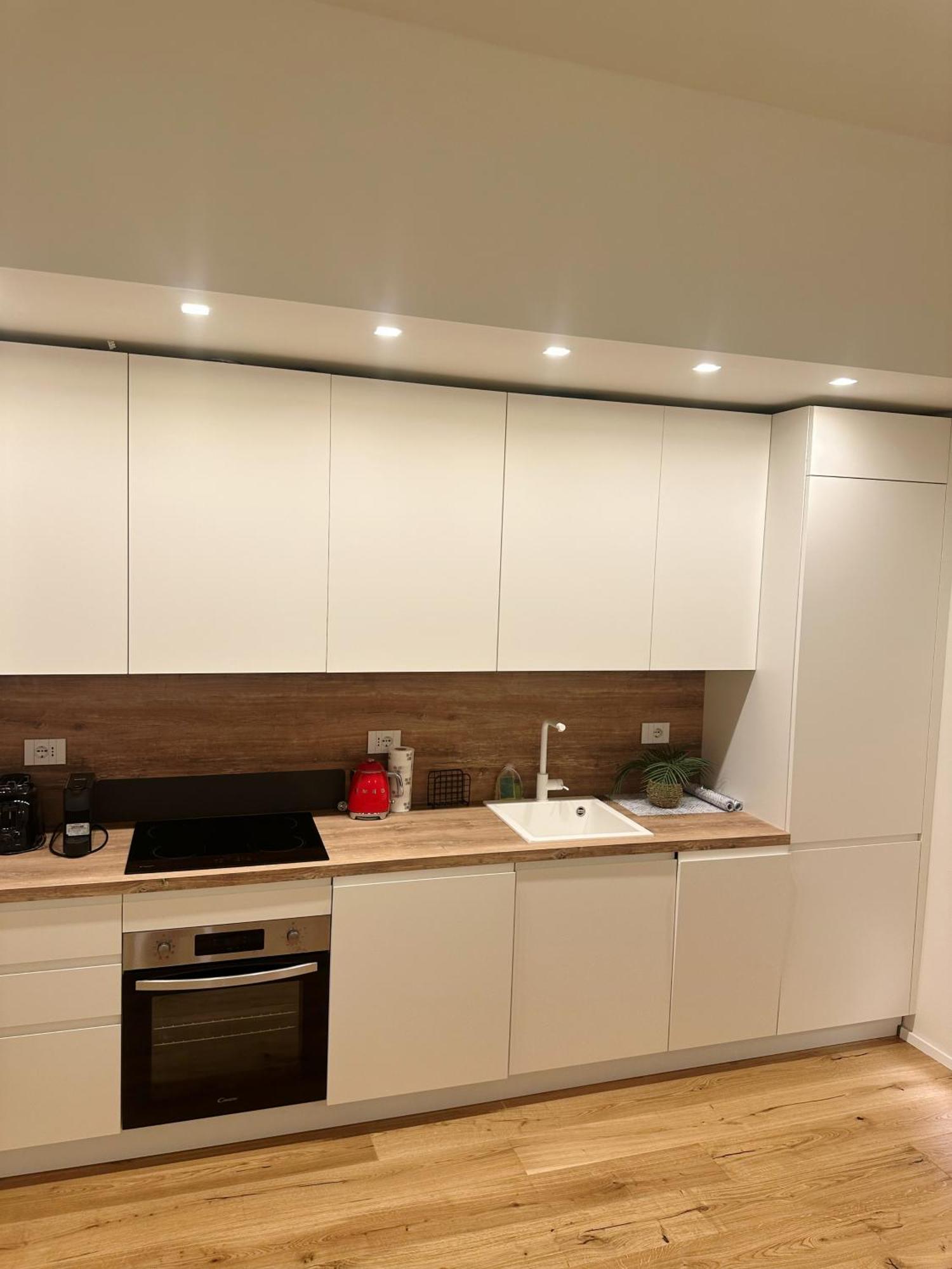 Private With Wi-fi Near Duomo Atena Apartment *